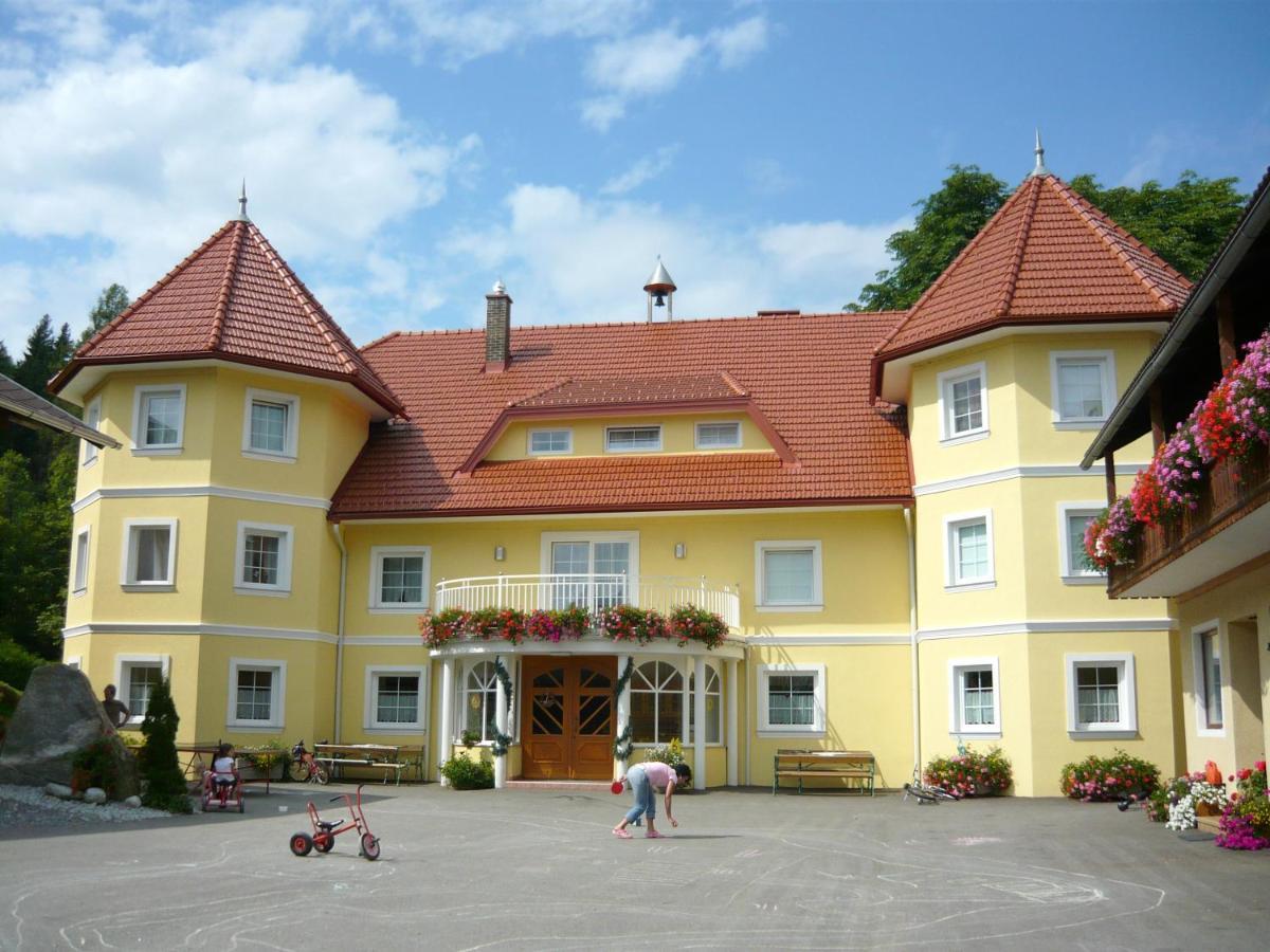 Hotel Ferien am Talhof Sankt Urban Exterior foto